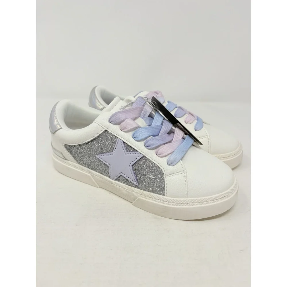 Art Class Youth Girls Size 2 Lace Up Kaitlyn Court Sneakers in Silver/White S2
